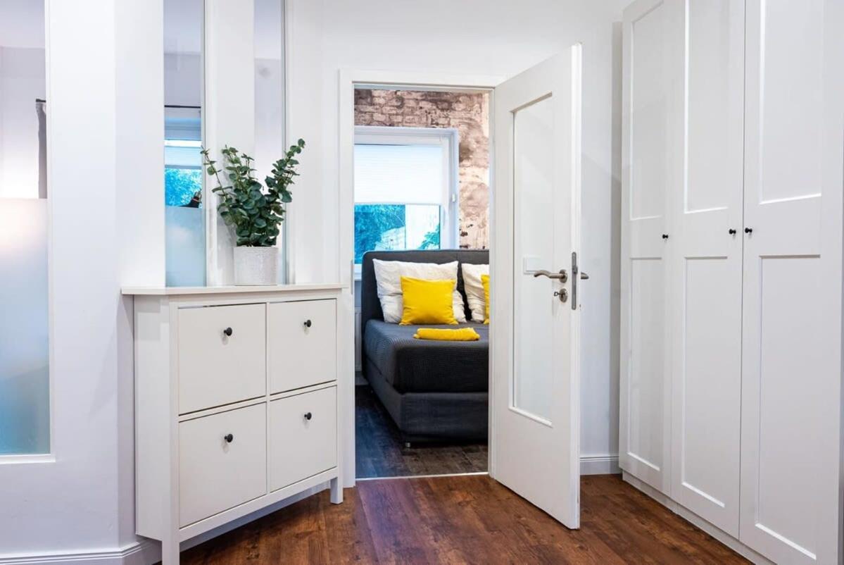 Shabby Chic Apartment In Ideal Location Hamburg Exterior foto